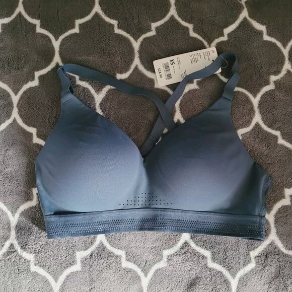 Uniqlo Wireless T Shirt Bra Size Xsmall Active Crossback Blue Gray Lot of 2 Nwt - Picture 4 of 7